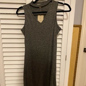 Black/dark grey dress